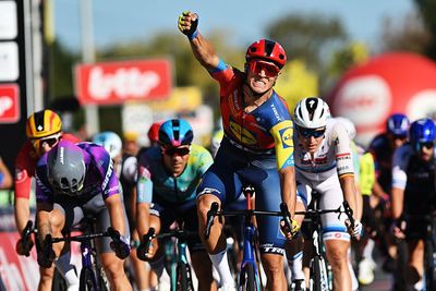 Kampioenschap van Vlaanderen: Jonathan Milan sprints to his ninth win of 2025