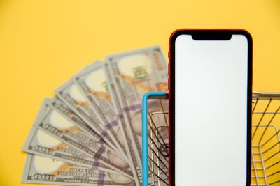 6 Hidden Dangers of Cash Advance Apps