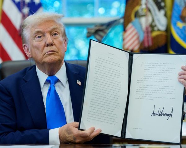 Trump signs proclamation imposing annual $100,000 fee on H-1B visas