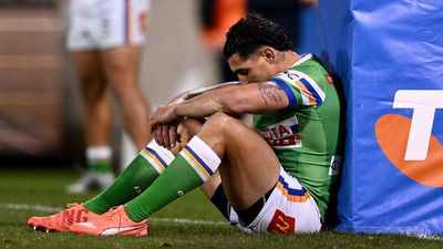 Fogarty fails to fire in dismal Raiders send off