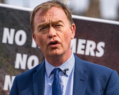 UK and St George’s flags should never be used to ‘intimidate and terrify’, says senior Lib Dem