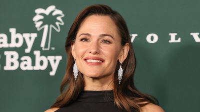Jennifer Garner’s simple haircare routine 'encourages hair to grow' and leaves it feeling thicker and fuller