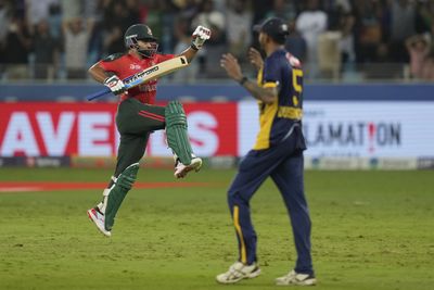 Bangladesh defeat Sri Lanka in Super Fours thriller at Asia Cup