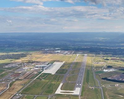 Sydney’s Kingsford Smith airport has a bold plan to dominate air travel. Can new rival Western Sydney compete?