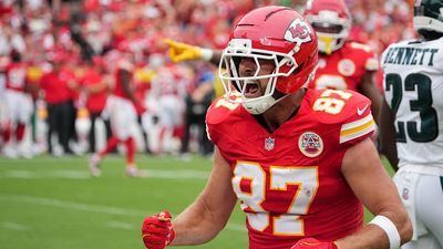 Travis Kelce Fined for Obscene Gesture After First-Down Catch in Chiefs-Eagles