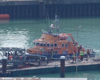 More than 1,000 people arrive in UK in small boats in one day