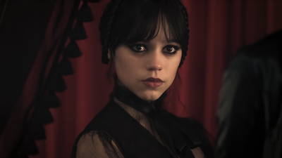 I've Been Curious How Jenna Ortega's Viral Red Carpet Looks Come Together, And Her Hairstylist Just Shared How 'Involved' She Actually Is