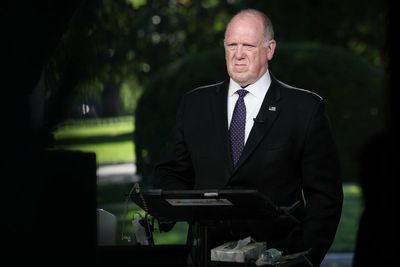 Trump’s DOJ shut down investigation into Tom Homan after he allegedly accepted $50,000 from undercover FBI agents, report claims