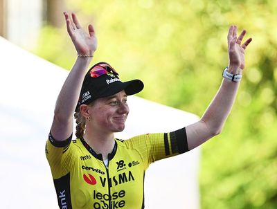 Tour de Gatineau: Nienke Veenhoven leads Visma-Lease a Bike podium sweep