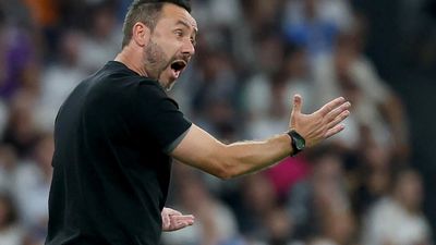 Storm warnings force postponement of Ligue 1 clash between Marseille and PSG
