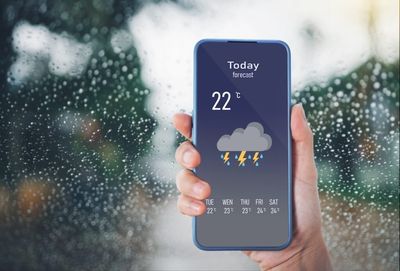 iPhone Weather App From Apple Would Refuse To Display 69 Degrees Until Marques Brownlee Got It Trending Online