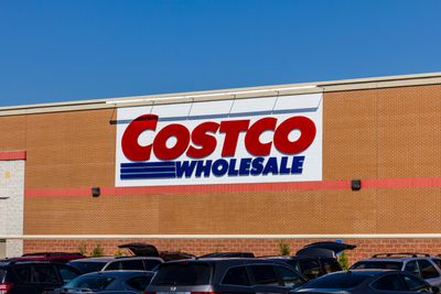 6 Things Everyone Should Know About Costco, But Has No Clue About