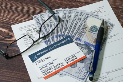 AI Is Quietly Deciding Who Gets Medicare Care—And Lawmakers Are Sounding the Alarm