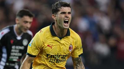 Christian Pulisic Overtakes USMNT Legend With Latest Milestone