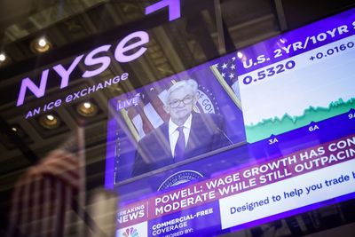 U.S. stocks are chipping away at Europe's outperformance, and Powell slipped in this dovish signal on Fed rates that Wall Street overlooked