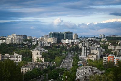 Moldova's Powerful Diaspora Courted In Battle Between Moscow And West