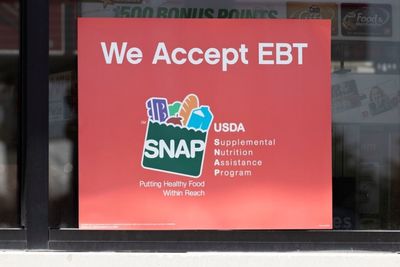 Trump's USDA Scraps Annual Hunger Survey Months After Cutting Food Stamps: Calls It 'Overly Politicized' And 'Rife With Inaccuracies'