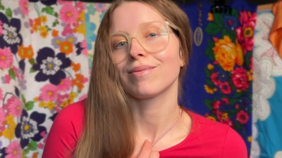 Who is Jessie Cave? 'Harry Potter' Star Claims Fan Convention Banned Her Over OnlyFans