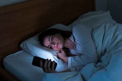How your bedtime may be fuelling your social media addiction