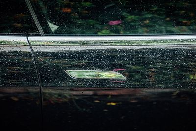 Is Tesla finally getting a 'handle' on its design fails?