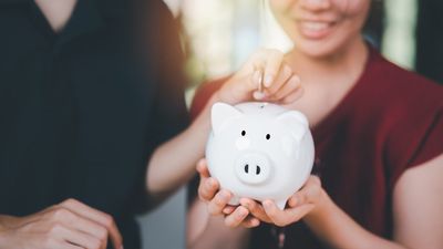 5 High-Earning Couples Without Kids Who Quietly Built Multi-Million Dollar Fortunes