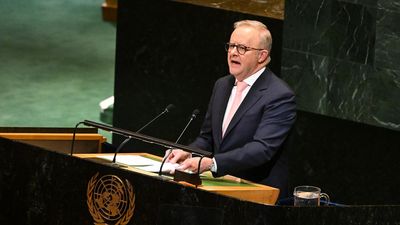Handshakes, trade and Palestine as PM takes world stage