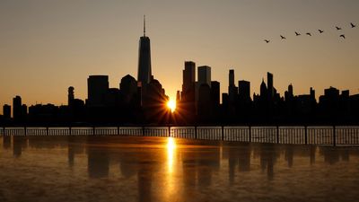 Happy autumnal equinox 2025! Fall begins in the northern hemisphere today
