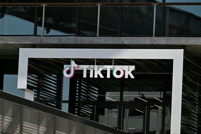 White House Promises US-controlled TikTok Algorithm