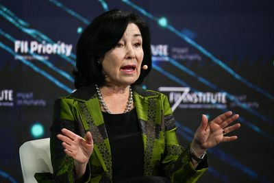 Oracle’s new Gen X and Millennial CEOs get stock options worth $350 million—but they'll have to keep the stock soaring to collect