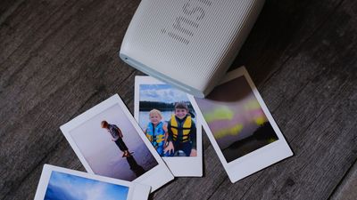 That AI Polaroid trend is cool and all, but this mini photo printer turns my smartphone into a real instant camera, no AI required