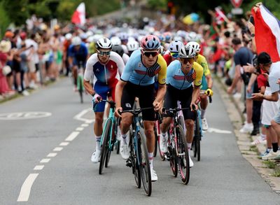 Remco Evenepoel loses key World Championships road captain as Tiesj Benoot tests positive for COVID-19