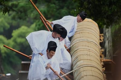 Photos show historic Japanese shrine that is torn down and rebuilt every 20 years