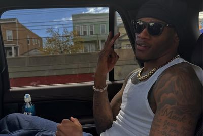 Does Lamar Jackson Have a Wife or Secret Girlfriend? Fans Go On Guessing Frenzy Over Baltimore Ravens Quarterback's Relationship Status