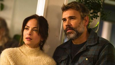 How Does Fox’s Murder In A Small Town Fit So Much Murder Into Such A Small Town? What The Stars Told Us