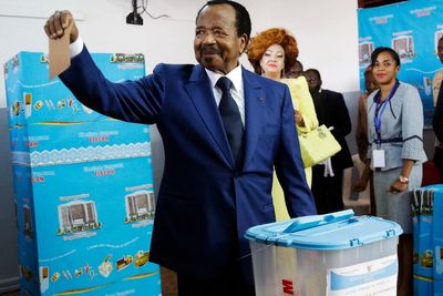 Cameroon's divided opposition seeks to stop the world’s oldest leader after 43 years in power