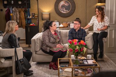 Emmerdale spoilers: Vinny Dingle makes a shocking move to fend off vile Mike!