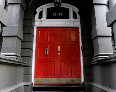 Internal rebellion at exclusive Melbourne club as members worry ‘Karens’ might spoil ‘bohemian’ vibe