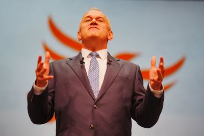 Ed Davey lays out Lib Dem plan to overtake the Tories at next election in speech full of digs at Nigel Farage