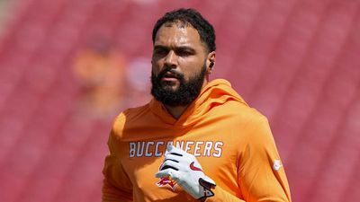 Mike Evans Update: Bucs WR Expected to Miss Multiple Weeks With Hamstring Injury