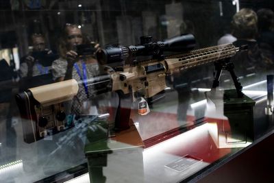 Lax gun laws in Brazil and US help arm Brazil's organized crime, study finds