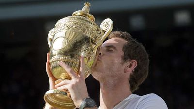 Andy Murray's Racket Used in Historic 2013 Wimbledon Win Sold for Huge Amount