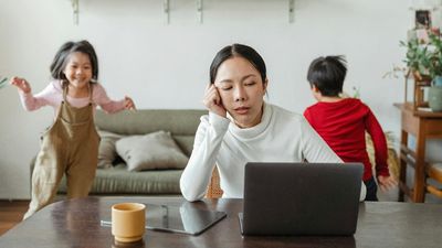 ‘I’d take this to civil court’: Babysitter loses $1,000 to a kid’s chaos, but his parents can only offer a ‘sorry’