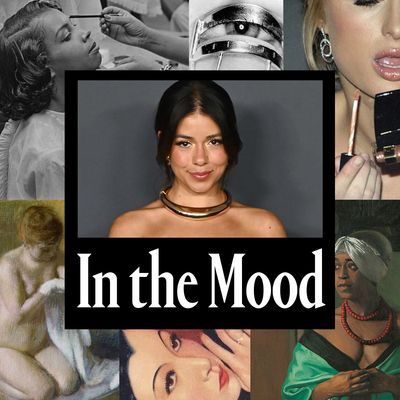 Jen Affleck’s Beauty Secret to Sexy Feet? An $8 Oil and Sleeping With Socks