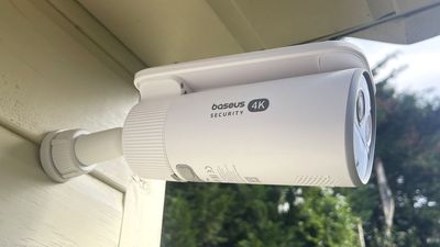 I tested the Baseus Security S2 – a camera powered by a solar panel that rotates to follow the sun – and it really works