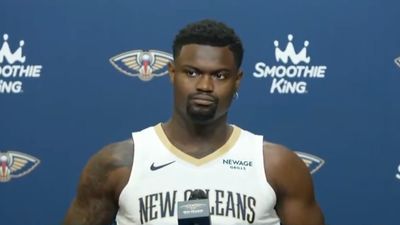 NBA Fans, Media React to Zion Williamson's New Physique on Pelicans Media Day