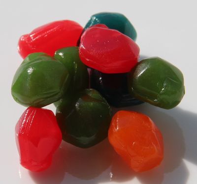 10 Surprising Food Items That Are Still Being Sold From the ’90s