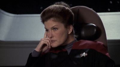 A Former Star Trek Showrunner Thinks The New Shows Should Return To An Old Tradition, And I Totally Disagree
