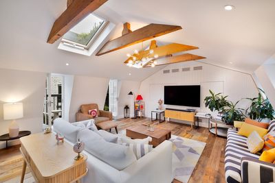 Take That singer Jason Orange's former West End apartment for sale for £2.85m