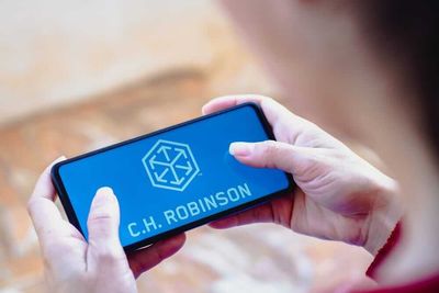 Is C.H. Robinson Stock Outperforming the Nasdaq?