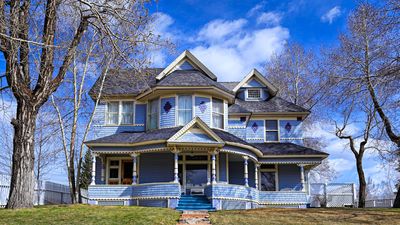 6 Financial Tips Boomers Should Consider Before Buying a Multigenerational Home